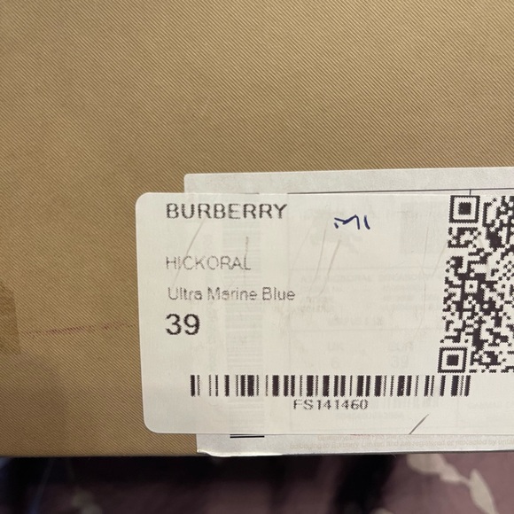 Burberry platform sandals sz 39 - Picture 2 of 4